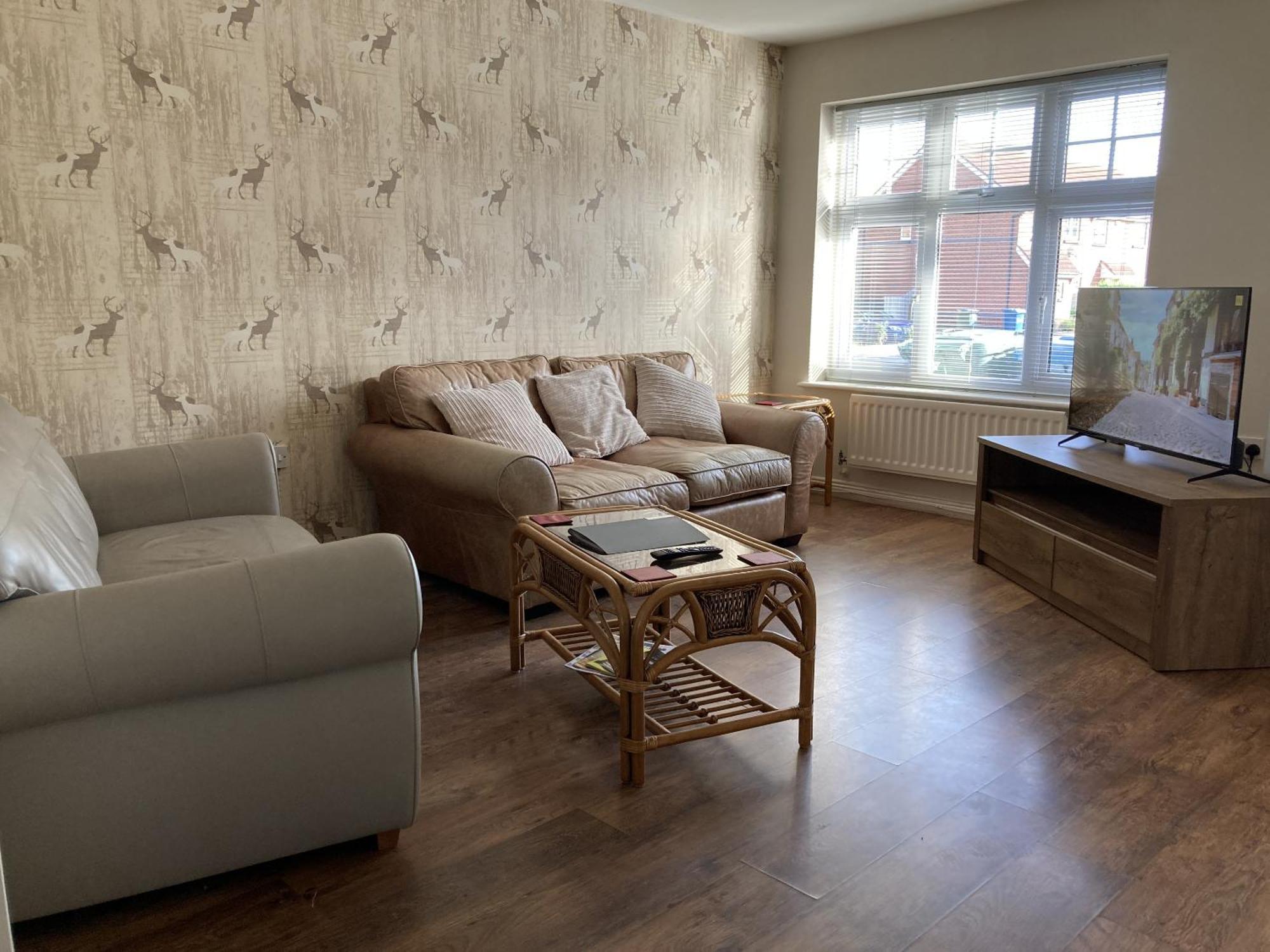 Vila Quiet 3 Bed Semi With Off Street Parking Bingham Exteriér fotografie