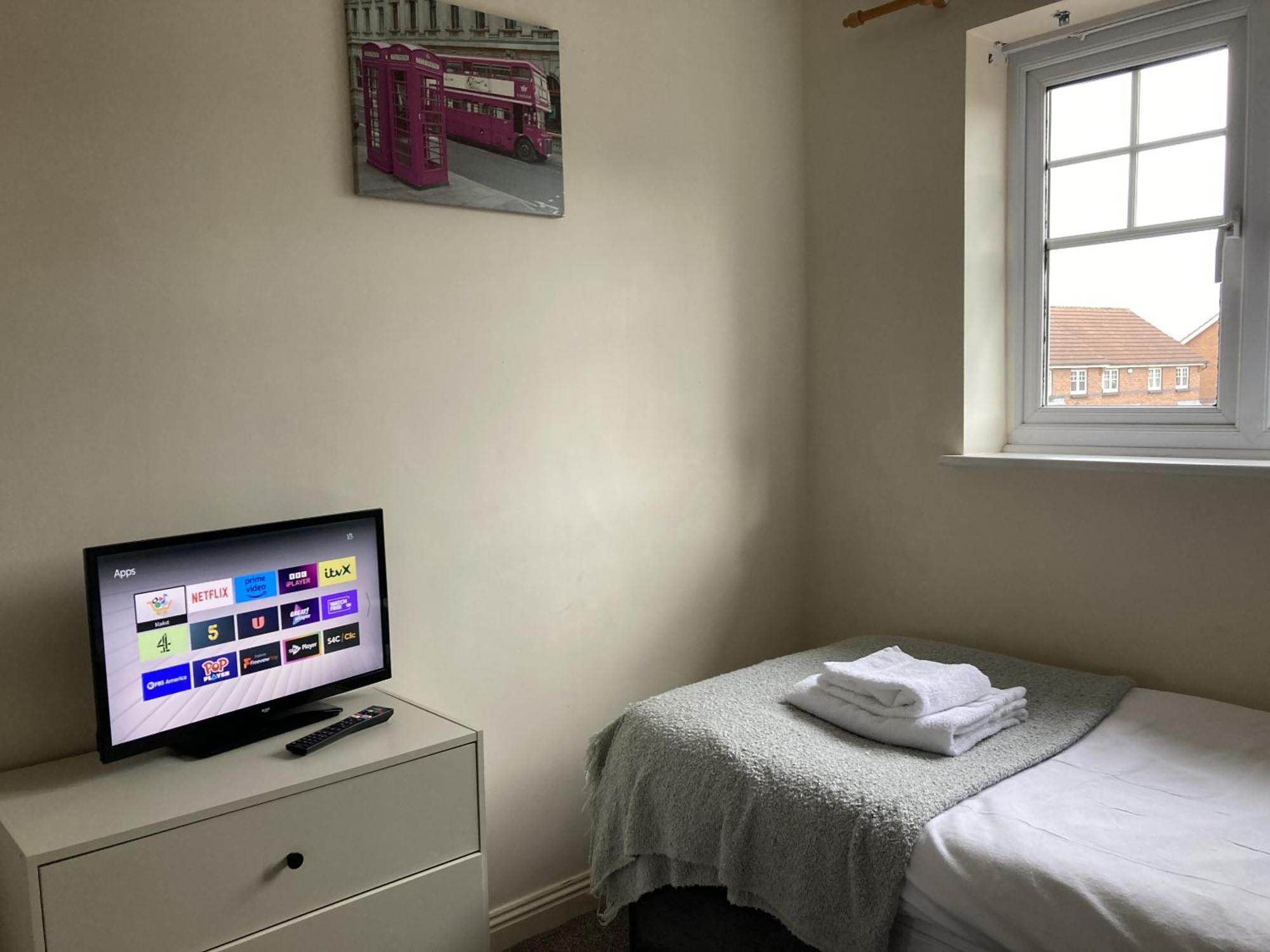 Vila Quiet 3 Bed Semi With Off Street Parking Bingham Exteriér fotografie