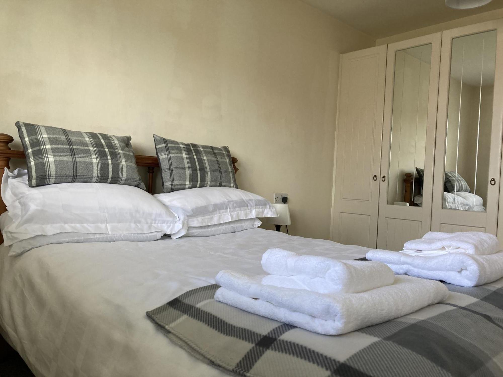 Vila Quiet 3 Bed Semi With Off Street Parking Bingham Exteriér fotografie