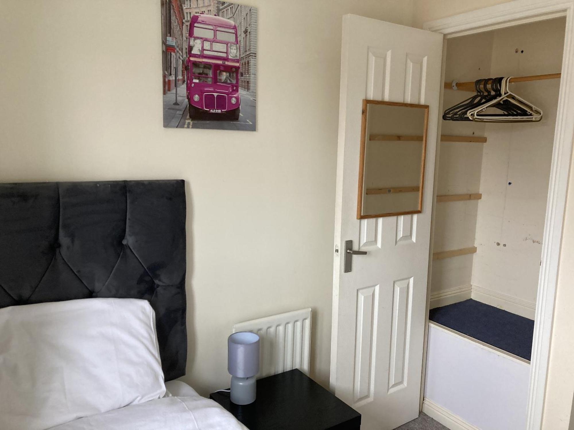 Vila Quiet 3 Bed Semi With Off Street Parking Bingham Exteriér fotografie